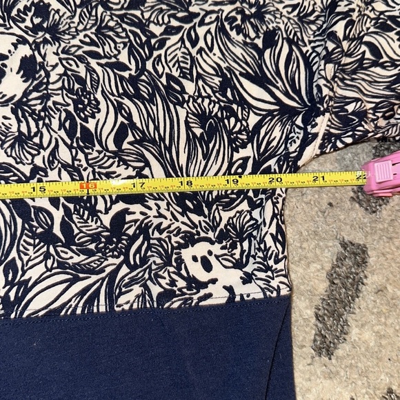 Lilly Pulitzer Finn Top Koalas High Tide size M - Picture 4 of 4